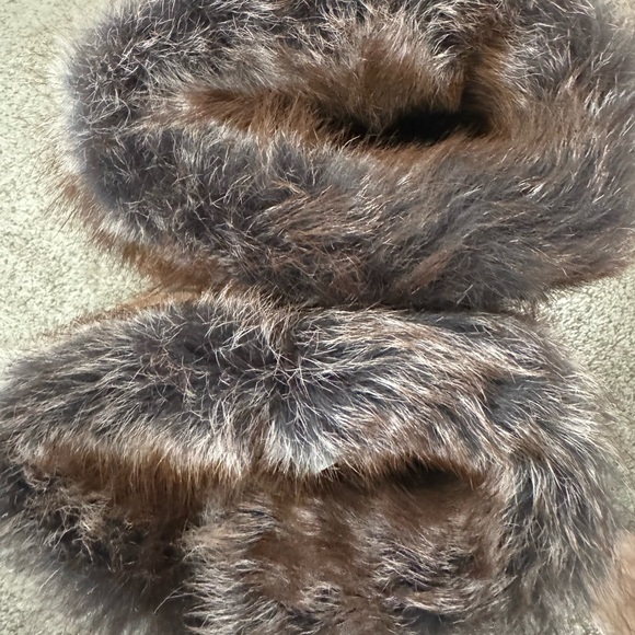🆕 UGG Rosana tall chestnut fur boots - Picture 7 of 9